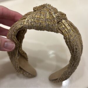 Women’s gold topknot Anthropologie headband. Beautiful piece!
